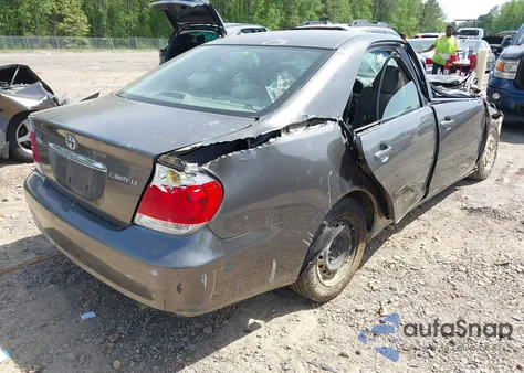 2005 Toyota Camry Le from USA, damaged, VIN 4T1BE32K25U961737